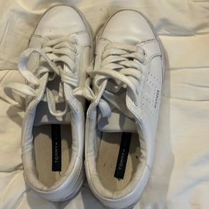 Tommy Hilfiger sneakers